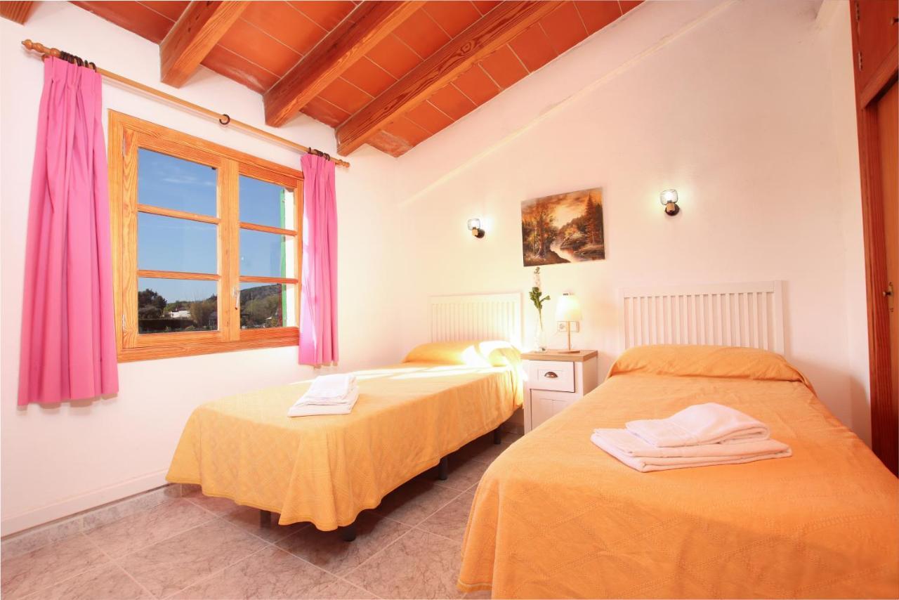 Villa Llorenc Pollenca Bagian luar foto